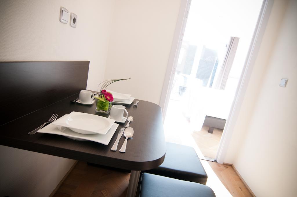 Apartment De Maasnacht Maaseik Luaran gambar